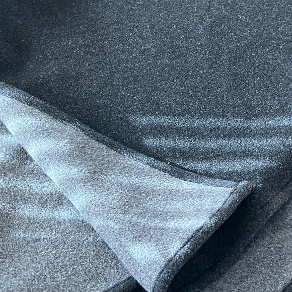 DINO GASPARI, cashmere and wool grey cape, italian fabric - Picture 7 of 7